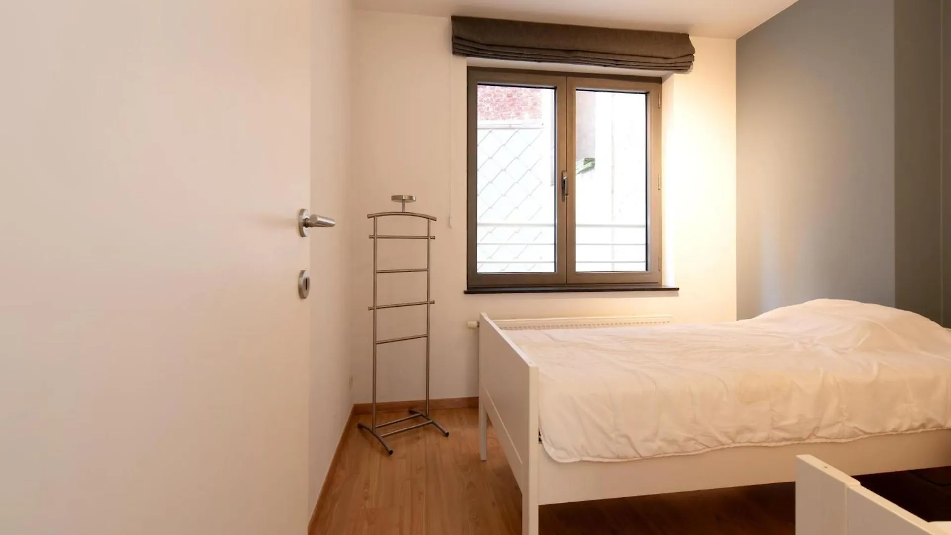 Apartment With Marina View Ostende